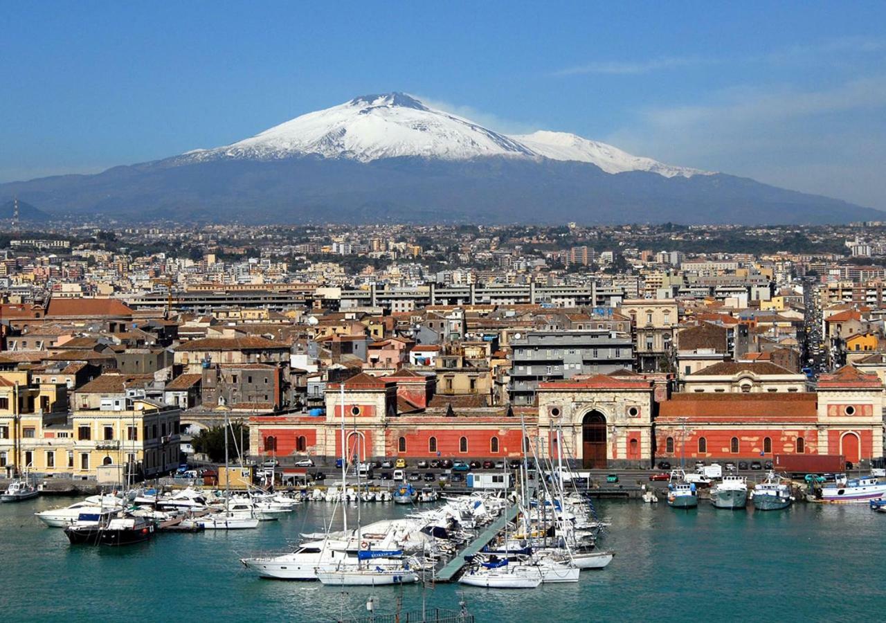 Sicilia Casa Vacanza Apartment Катания Екстериор снимка
